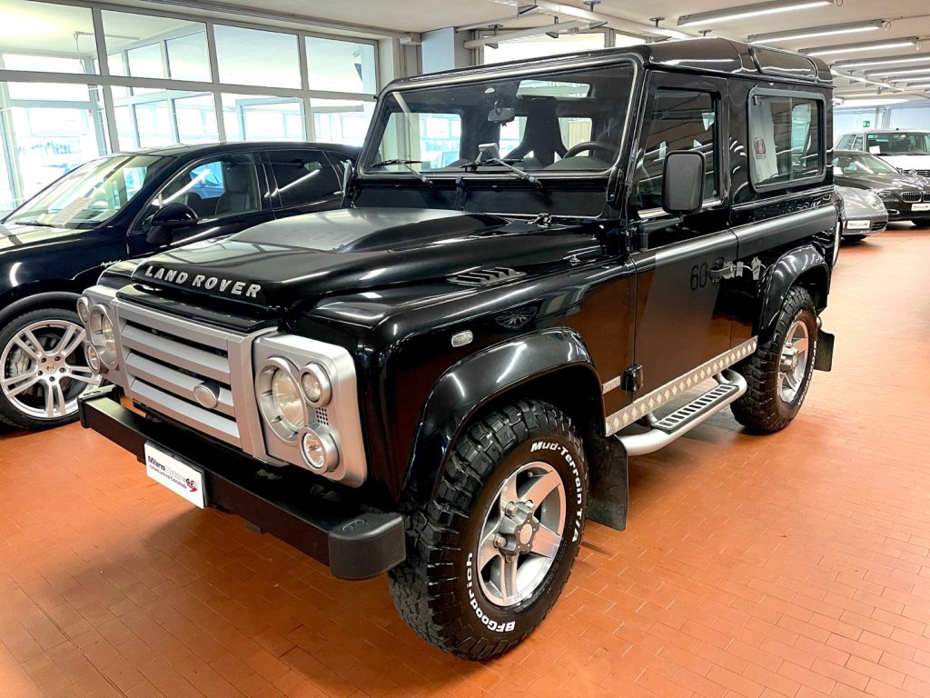 Land Rover Usata Defender 90 2.4 Td4 Svx 60Th Anniversary *85.448 Km*4 Posti
