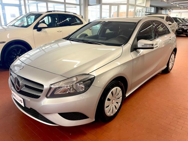 Mercedes-Benz  A 180 Benz. BlueEFFICIENCY Sport