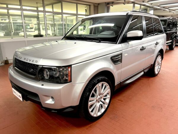 Land Rover  Range Rover Sport 3.0 TDV6 HSE