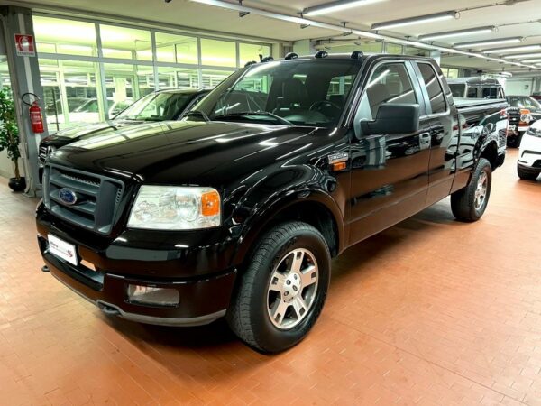 Ford  F 150 5.4 V8 Super Cab Lariat