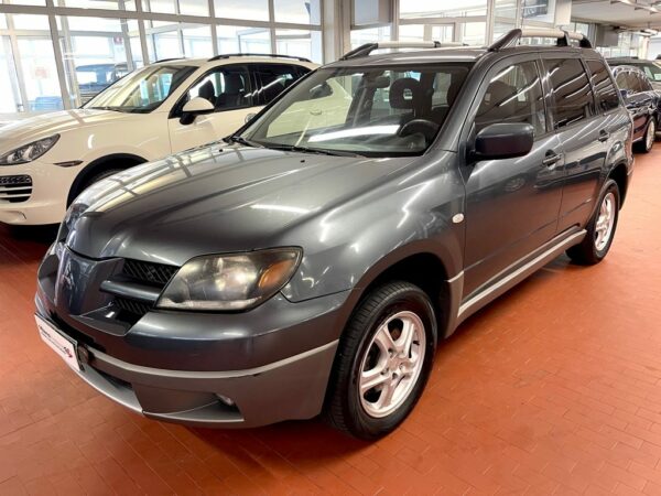 Mitsubishi  Outlander 2.0i 16V 4WD Sport *GPL*