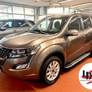 MAHINDRA XUV500 2.2 D AWD W8 *39.000 Km*7 Posti*Gancio Traino**