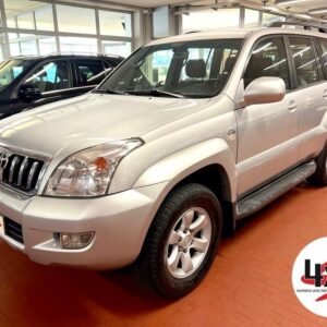 Toyota  Land Cruiser 3.0 D-4D 16V 5 Pt. Wagon Auto. *Autocarro*