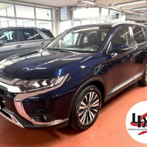 Mitsubishi  Outlander 2.0 2WD CVT Instyle SDA *1.090 Km*Pari al Nuovo*