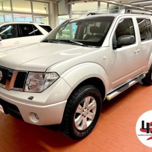 Nissan  Pathfinder 2.5 dCi SE *7 Posti*