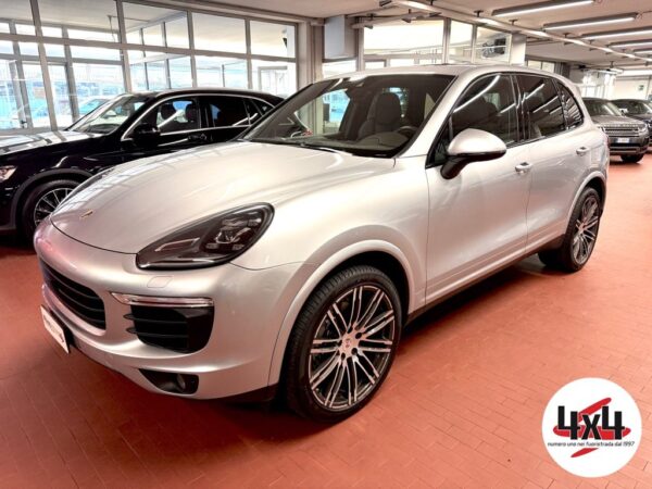 Porsche  Cayenne 3.0 Diesel Platinum Edition *IVA Esposta*