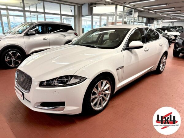 Jaguar  XF 2.2 D 200 CV Luxury Auto. *79.000 Km*
