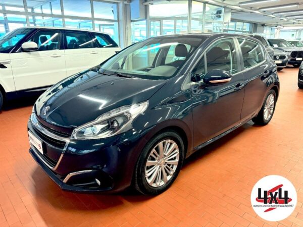 Peugeot  208 1.2 PureTech 5 Pt. Active *NEO Patentati*5.377 Km*