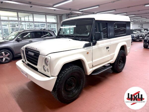 Iveco  Massif 3.0 Hpt 176CV S.W. 3 Pt. *Autocarro*