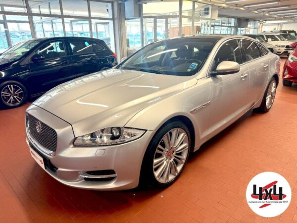 Jaguar  XJ 3.0 D V6 LWB Premium Luxury *IVA Esposta*