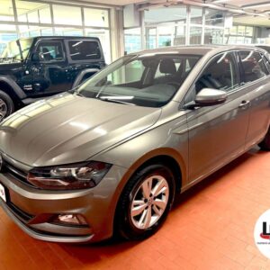 Volkswagen  Polo 1.0 TSI Comfortline Auto. *49.000 Km*