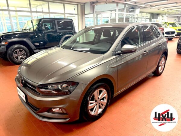 Volkswagen  Polo 1.0 TSI Comfortline Auto. *49.000 Km*