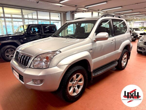 Toyota  Land Cruiser 3.0 D-4D 16V 3 Pt.