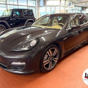 Porsche  Panamera 4.8 4S