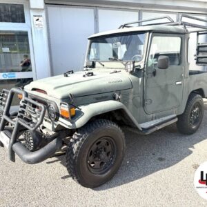 Toyota Land Cruiser BJ40 3.0 Diesel Pick-Up 4 Wheel-Drive